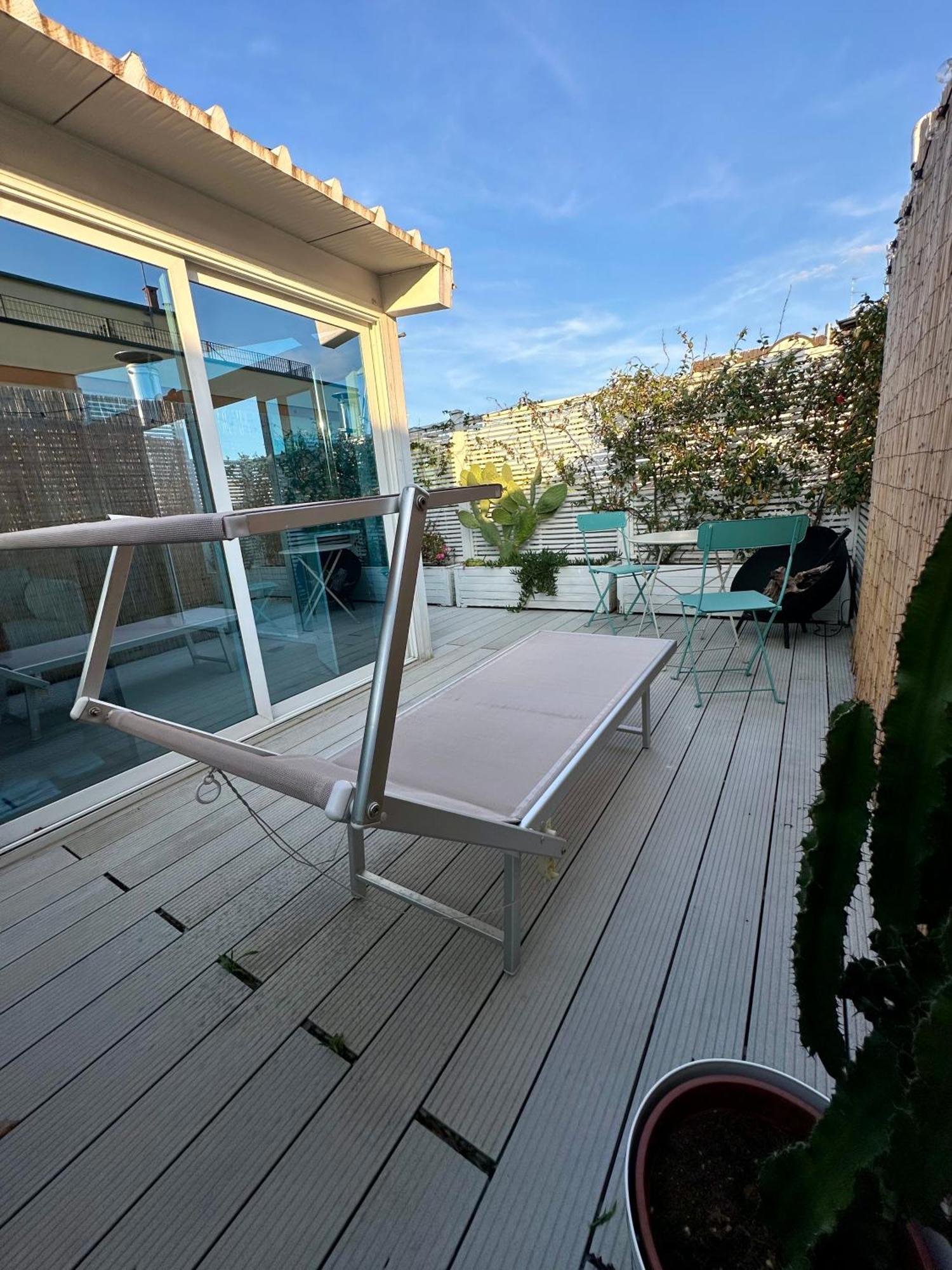 Rooftop-Marinacentro-Unique-Beach-Fun-Smart-Loveapt-Train-Park 리미니 외부 사진